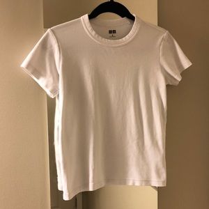 Uniqlo white tee